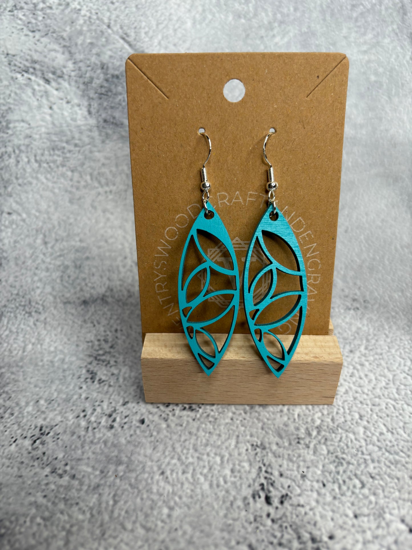 Handcrafted Laser-Cut Wooden Earrings - Refined Teardrop Lattice