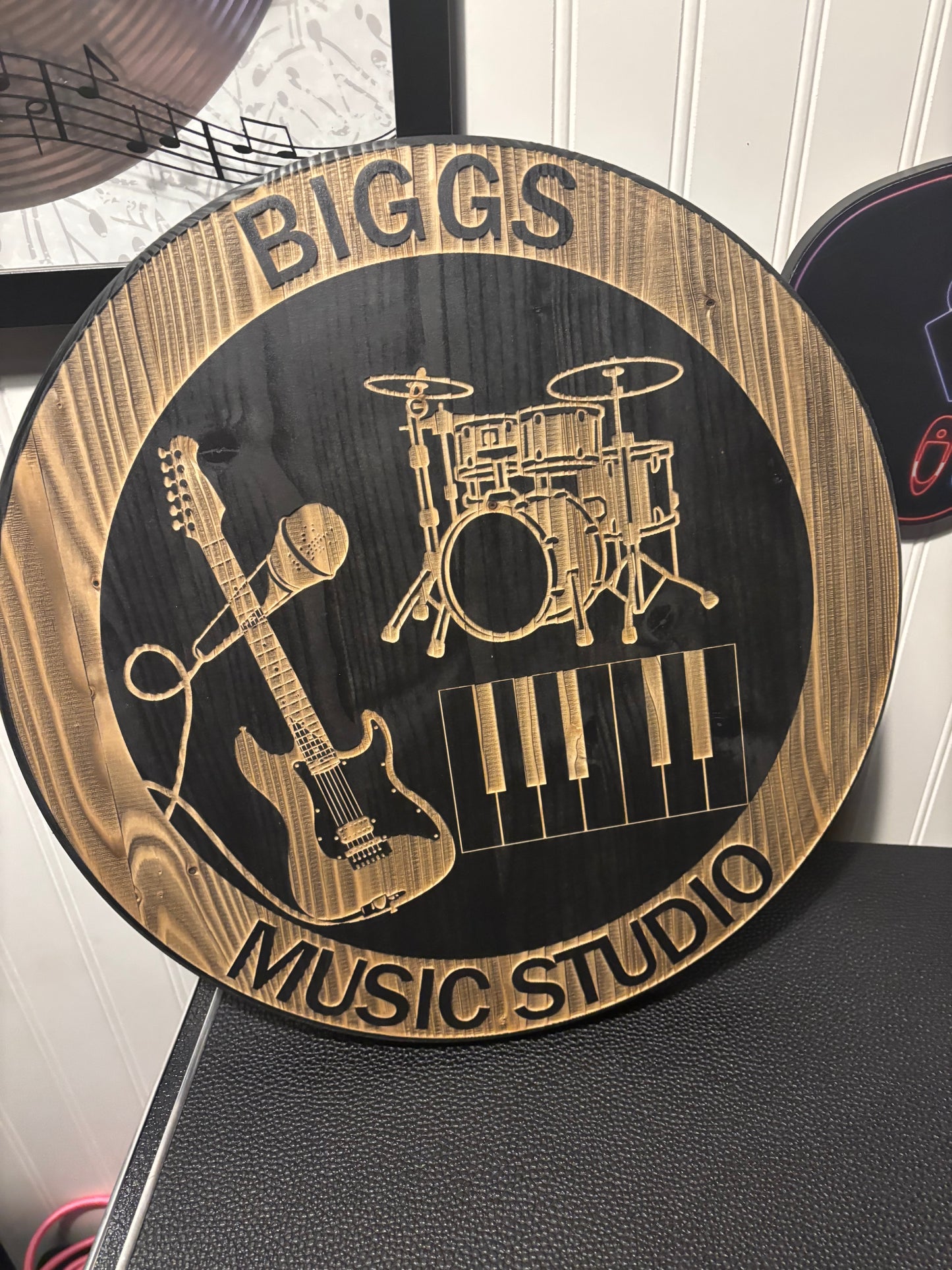 Custom Signs and Plaques